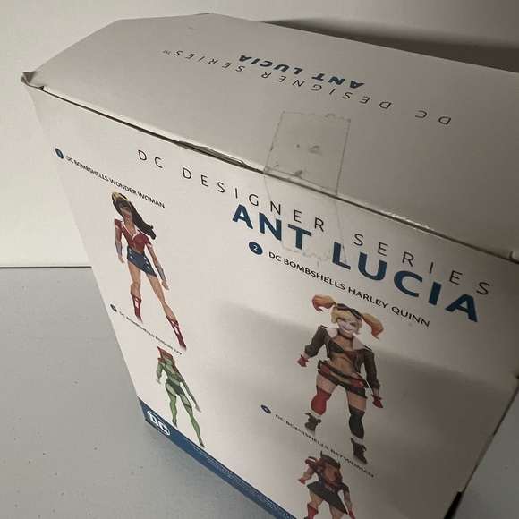 DC Designer Series Ant Lucia - Picture 3 of 4